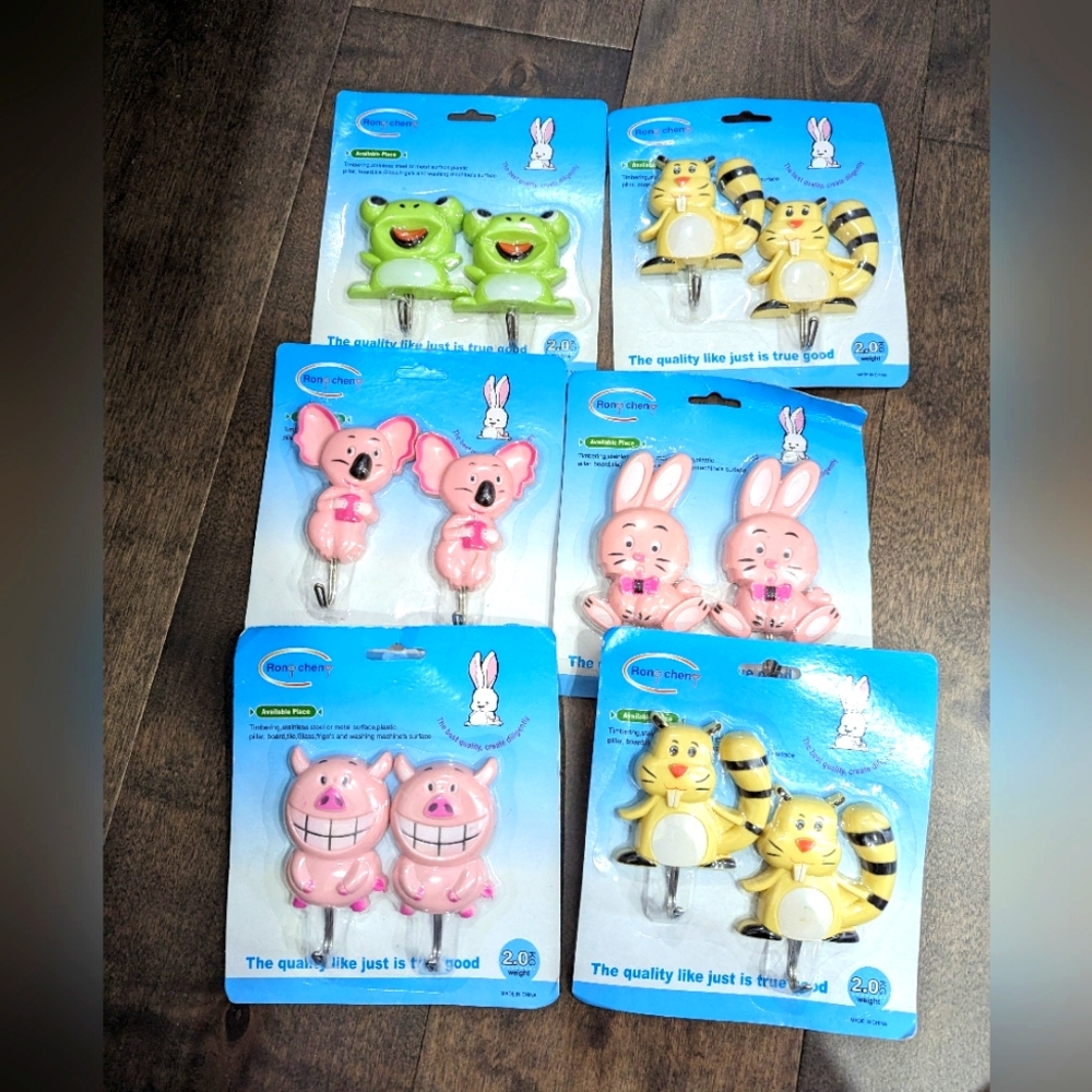 Kids animal theme clothing, bag, etc hooks.